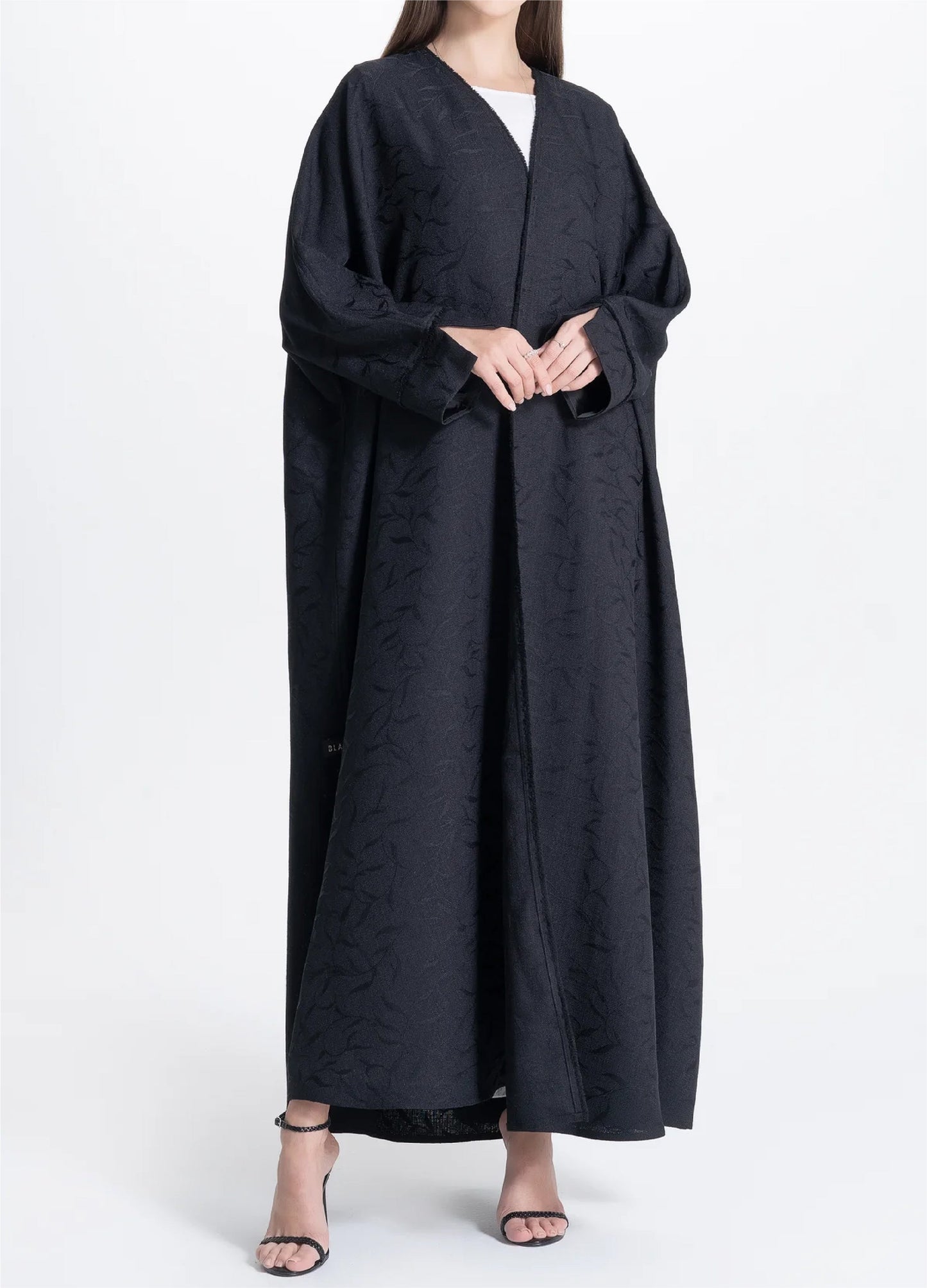 Azza Abaya — Black