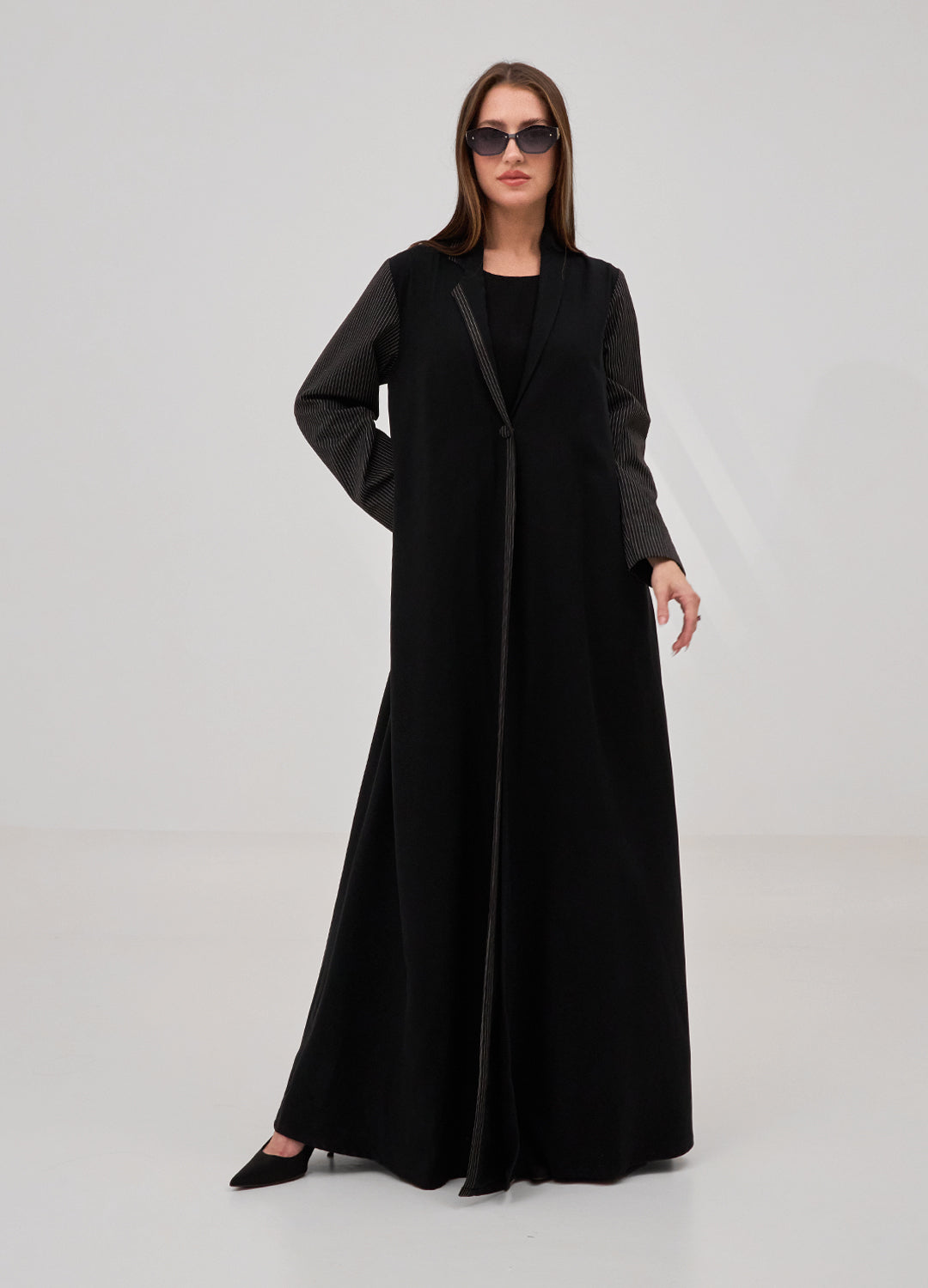 Yasmina Abaya — Black