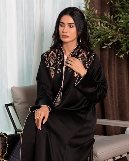 Alice Abaya — Black