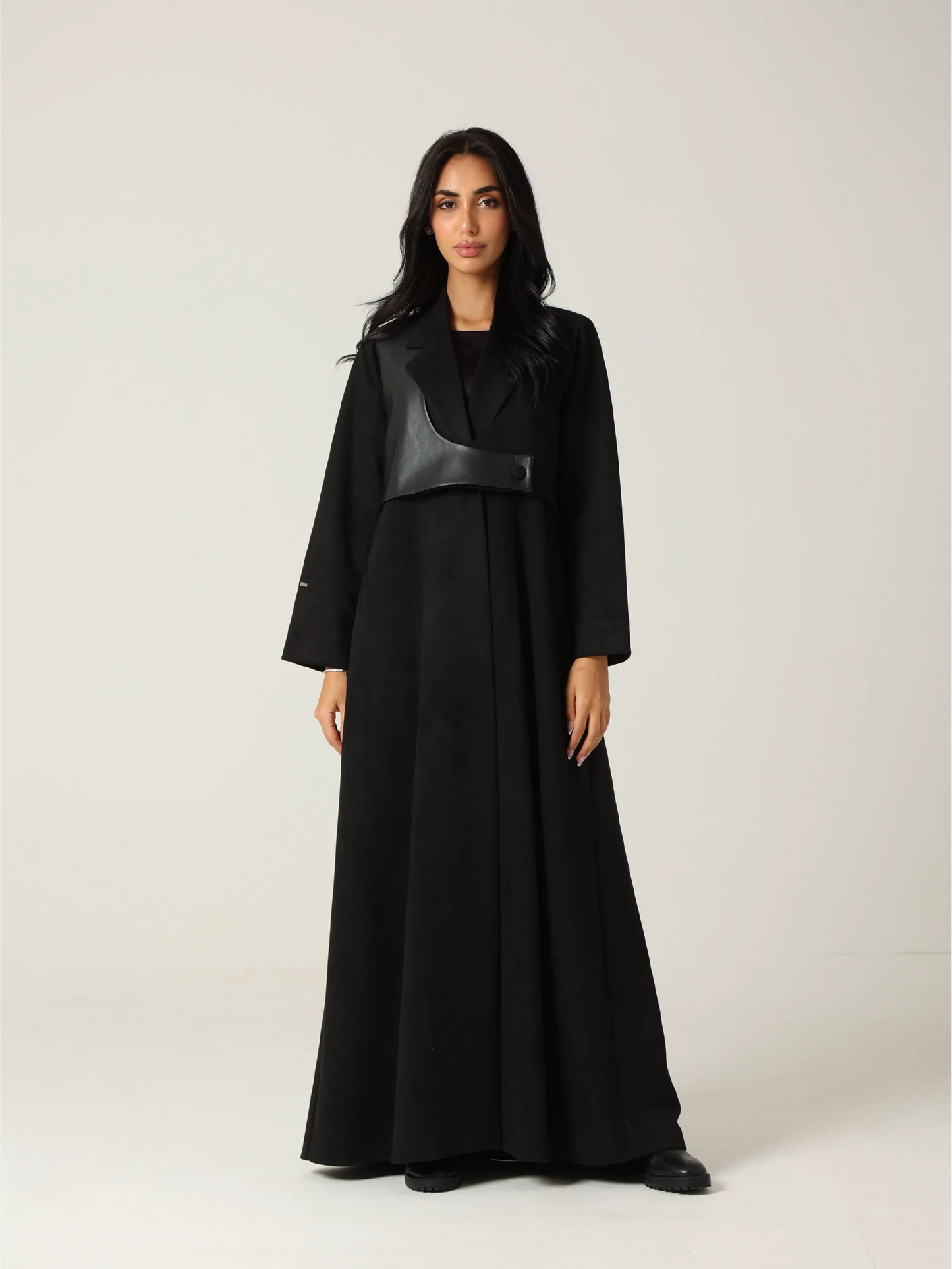 Bana Abaya — Black