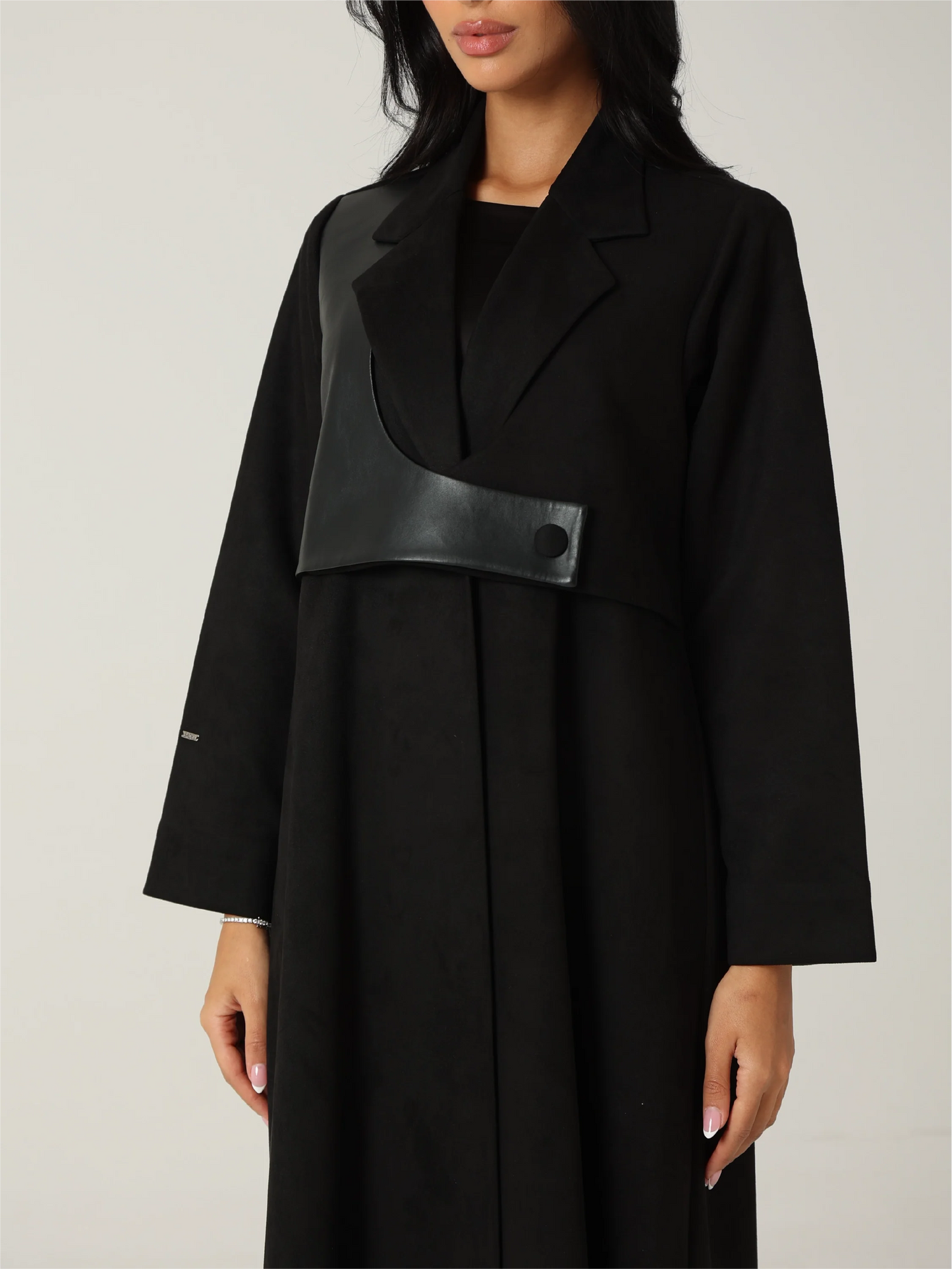 Bana Abaya — Black