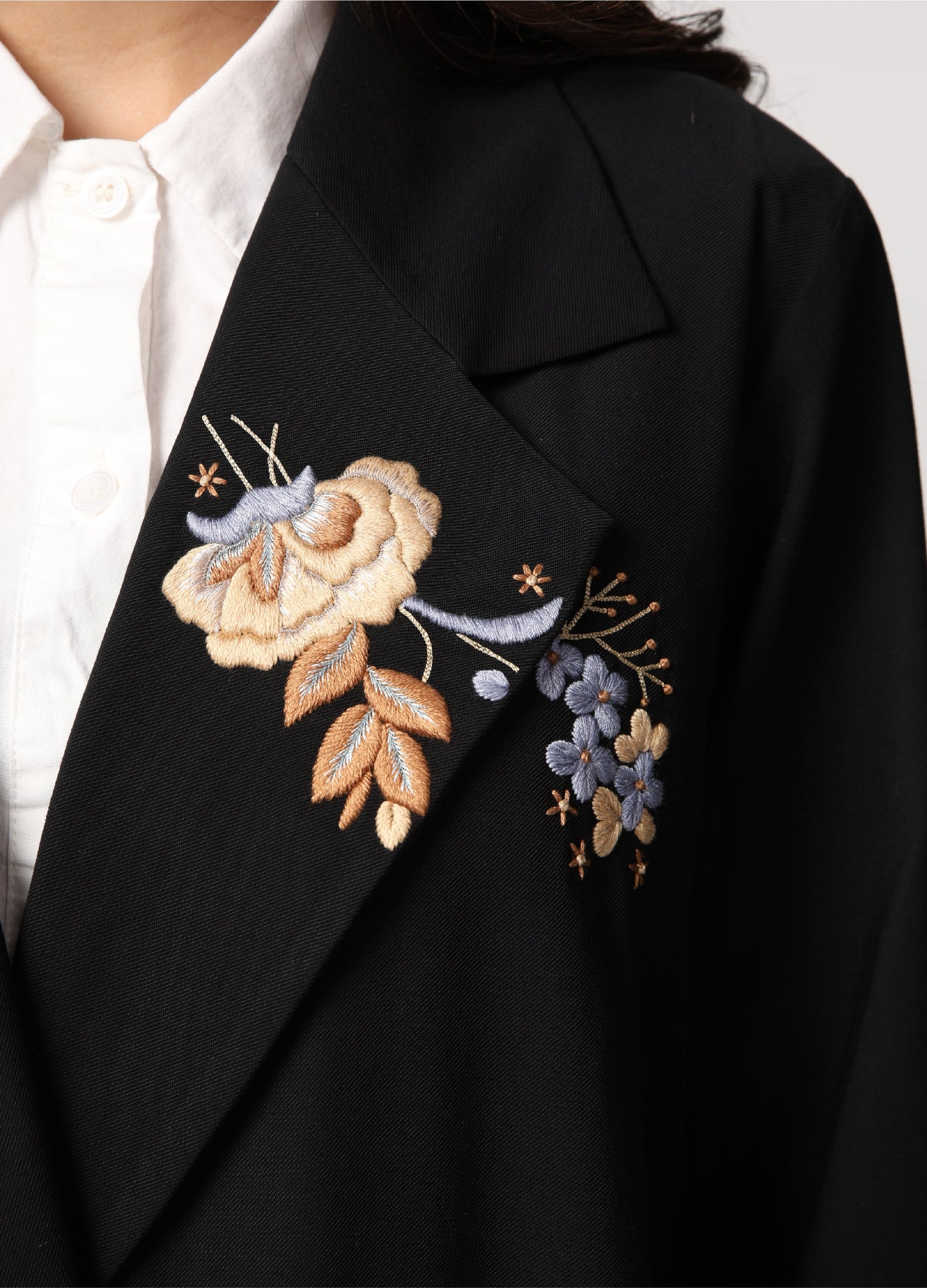 Sheikha Abaya — Black