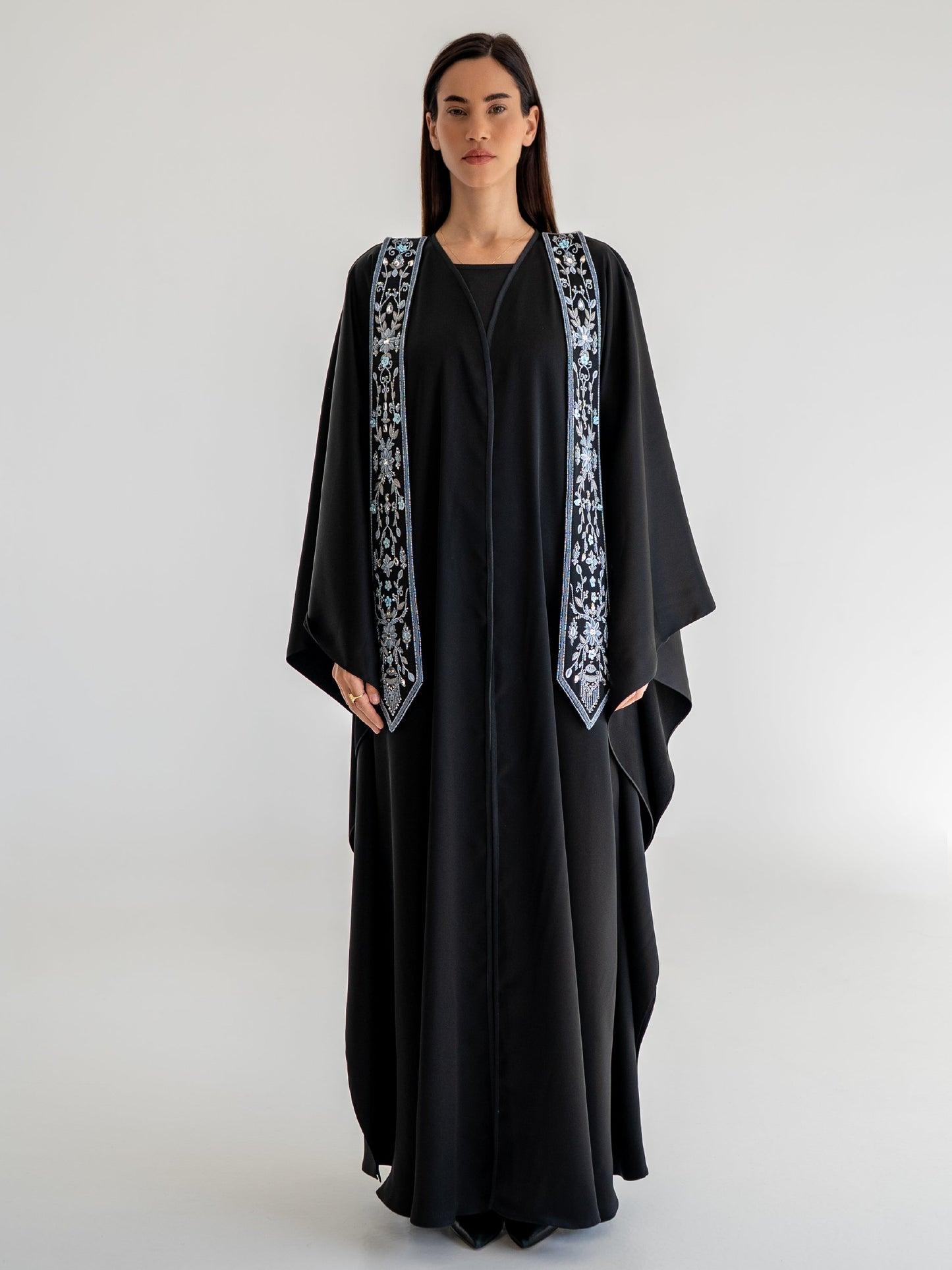 Latifa Abaya — Black