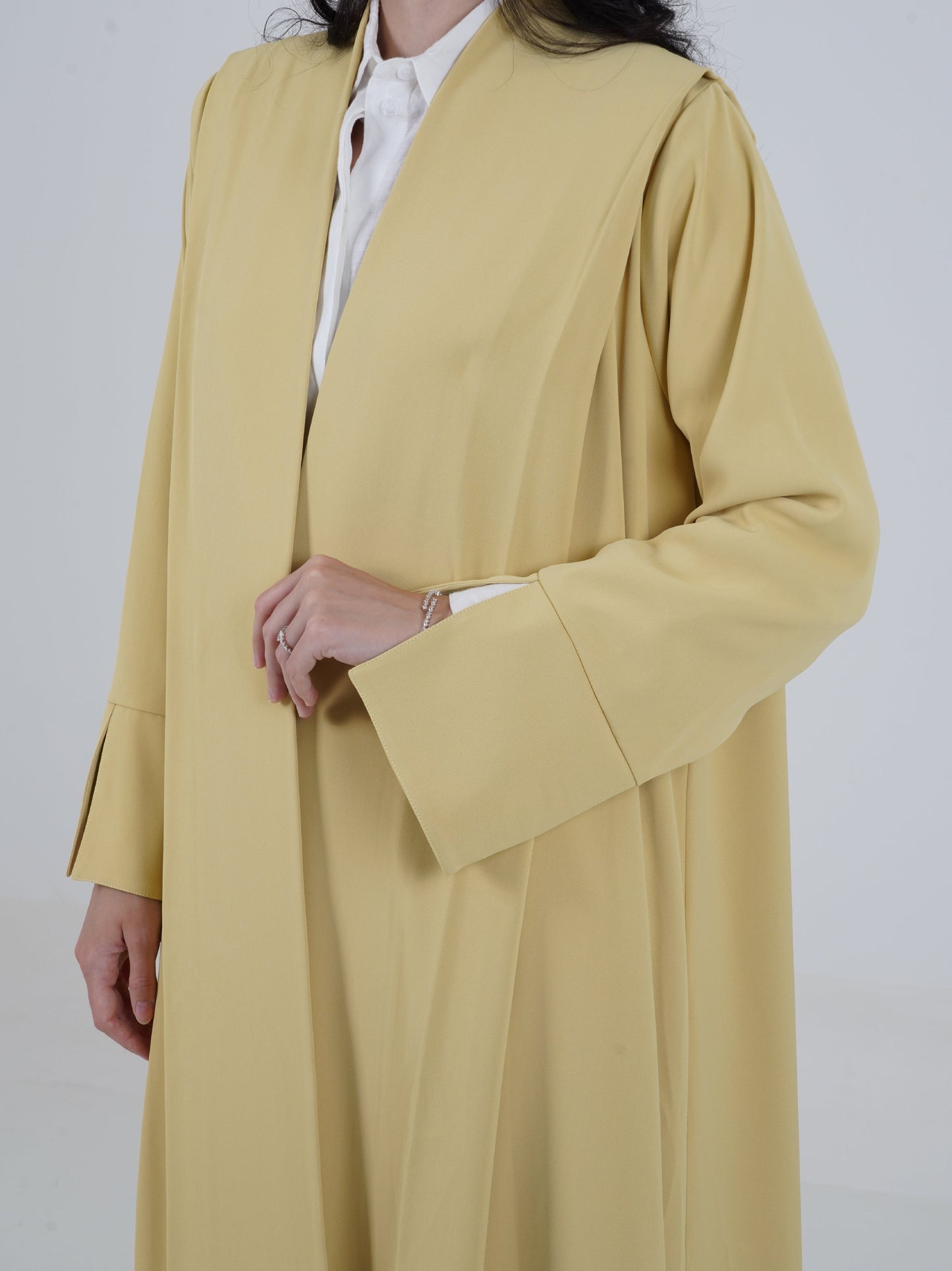 The Nasma Abaya — Yellow